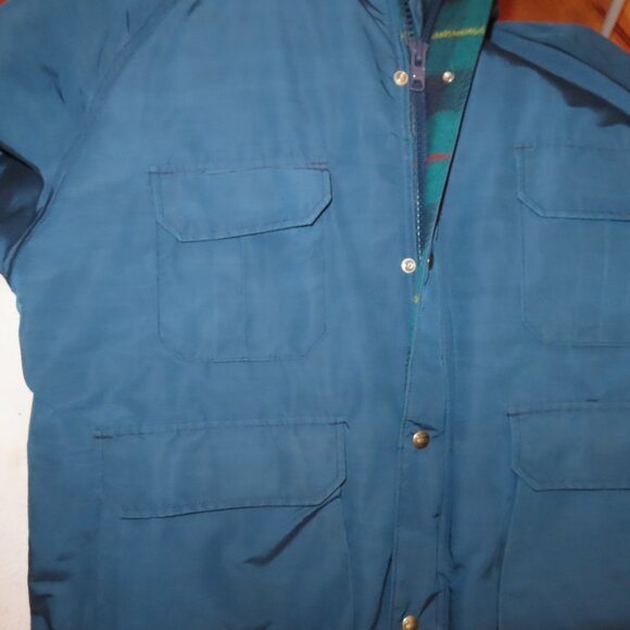 Vintage Woolrich Womens Plaid Wool Lined Barn Parka Jacket Blue Ski Chore XL USA - Picture 9 of 16